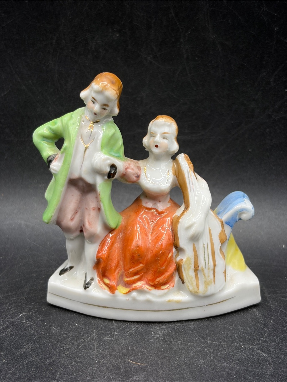 Vintage Hand Painted Courting Couple Ceramic Figure Figurine Occupied Japan